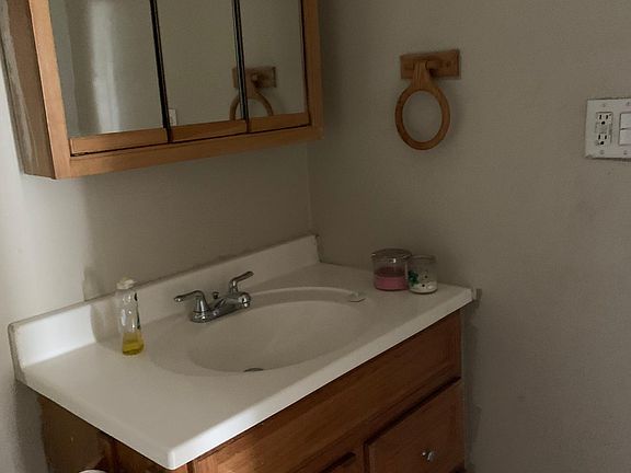 5th image of 611 N Humphrey Ave