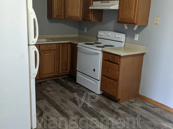 2607 Diehn Ave APT 4, Davenport, IA 52802