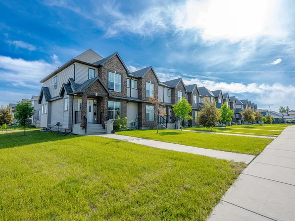 8829 96th Ave #8825, Grande Prairie, AB T8X 0N3