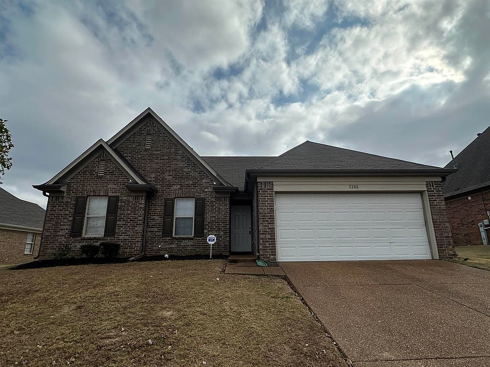1st image of 2280 Southern Woods Dr