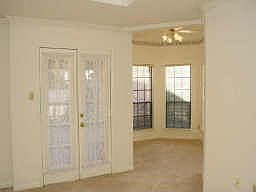 Master sitting area