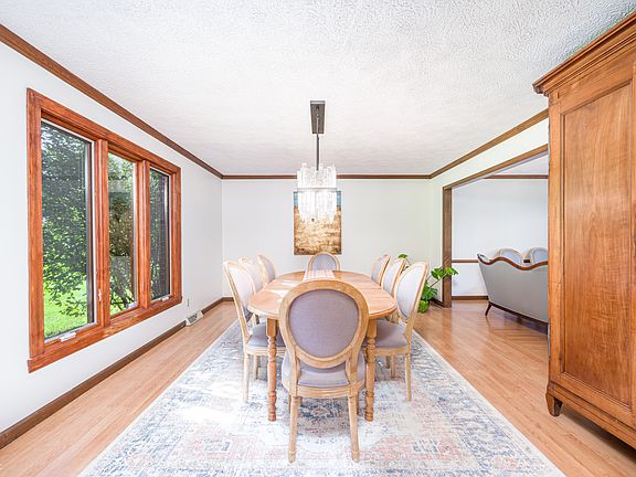 5th image of 278 Larkspur Ct