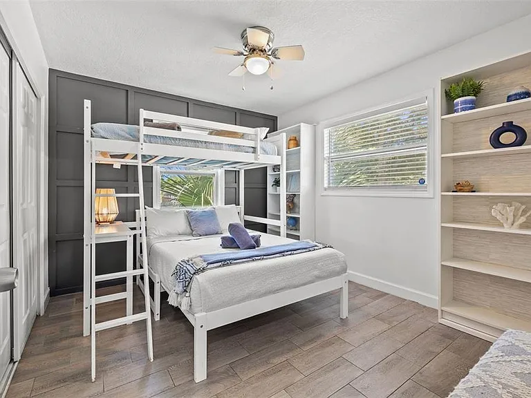 1830 30th Ln SW — Photo 22