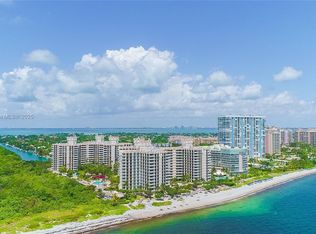1121 Crandon Blvd APT D703, Key Biscayne, FL 33149