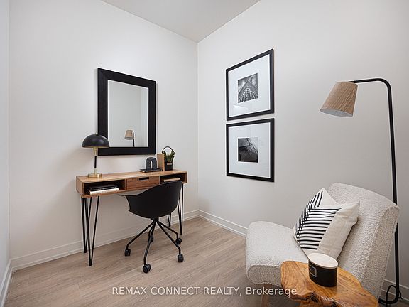 3rd image of 181 Sterling Rd #1605