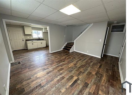 5th image of 366 S Ogden Ave