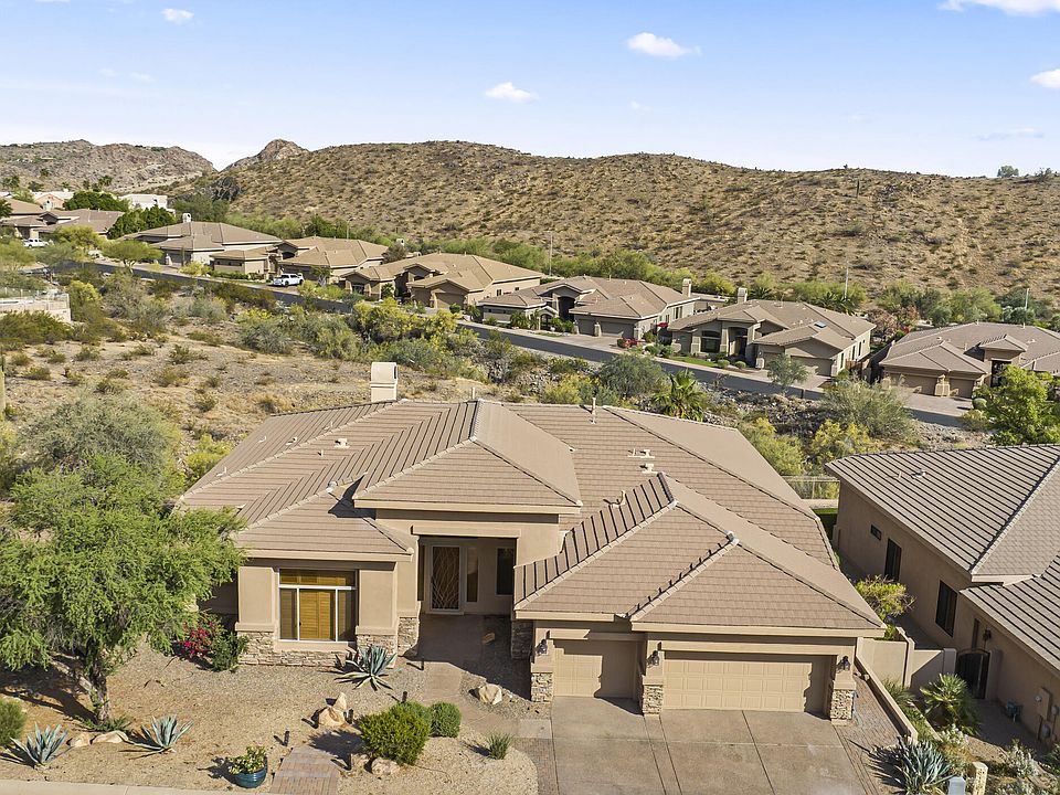 1st image of 415 E DESERT WIND Drive