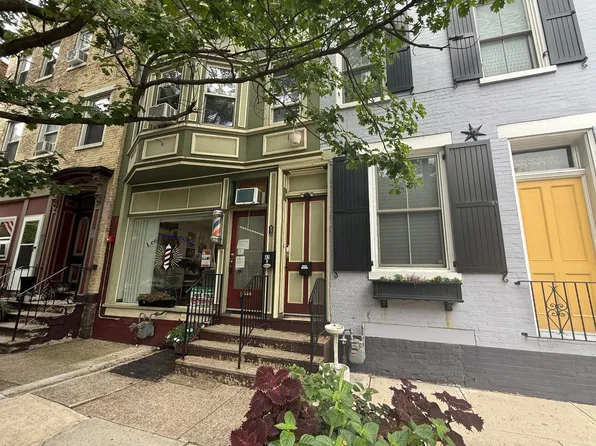 82 N 4th St, Easton, PA 18042
