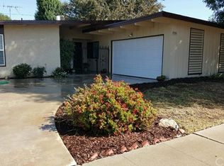 17955 Keswick St, Reseda, CA 91335