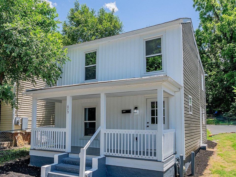 1st image of 629 Baptist St