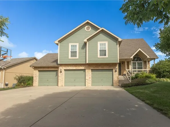 8108 NE 112th St, Kansas City, MO 64157