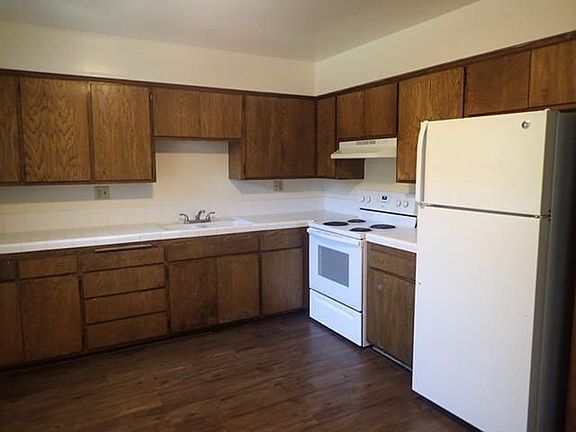 2nd image of 216 Oceano Ave #3