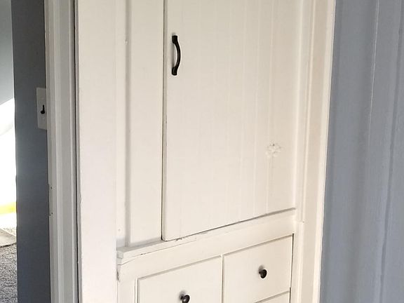 3rd image of 4406 W 52nd St