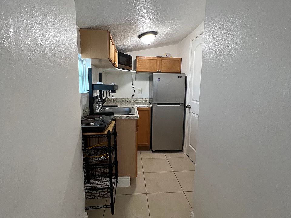 1st image of 2308 Nansen Ave #1