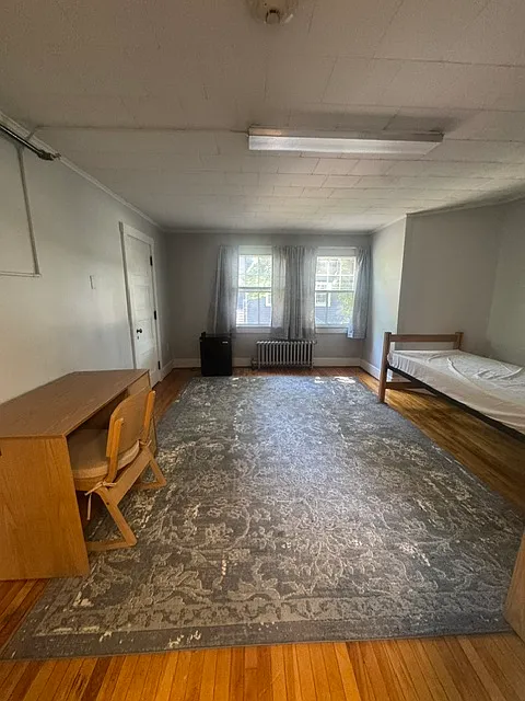 1 bed, 250 sqft, $900 — Photo 2