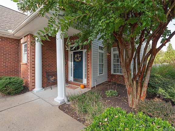4th image of 3400 Manor Grove Cir