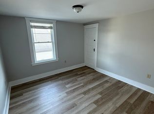 11 Nixon Ave #3, Worcester, MA 01603