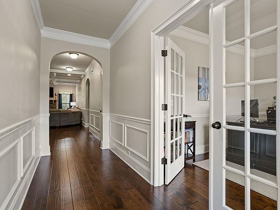 3rd image of 144 Adams Creek Pl