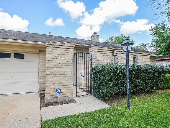 3rd image of 1914 Quail Grove Ln