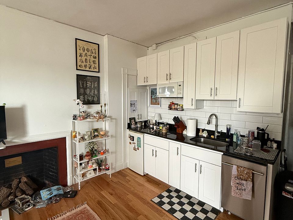 2nd image of 97 Westland Ave #430