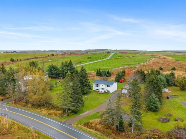 14069 Highway 215, Rines Creek, NS B0N 2H0