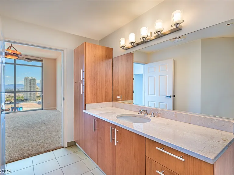 200 W Sahara Ave #2507 — Photo 15