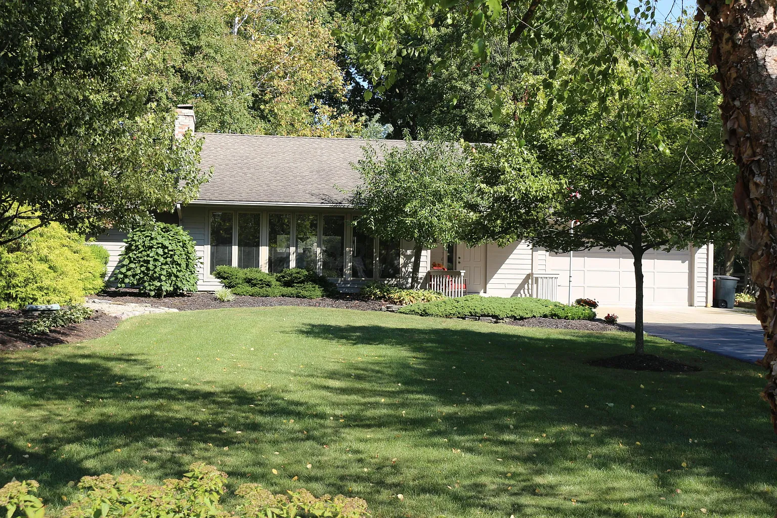3690 Schirtzinger Rd photo 1