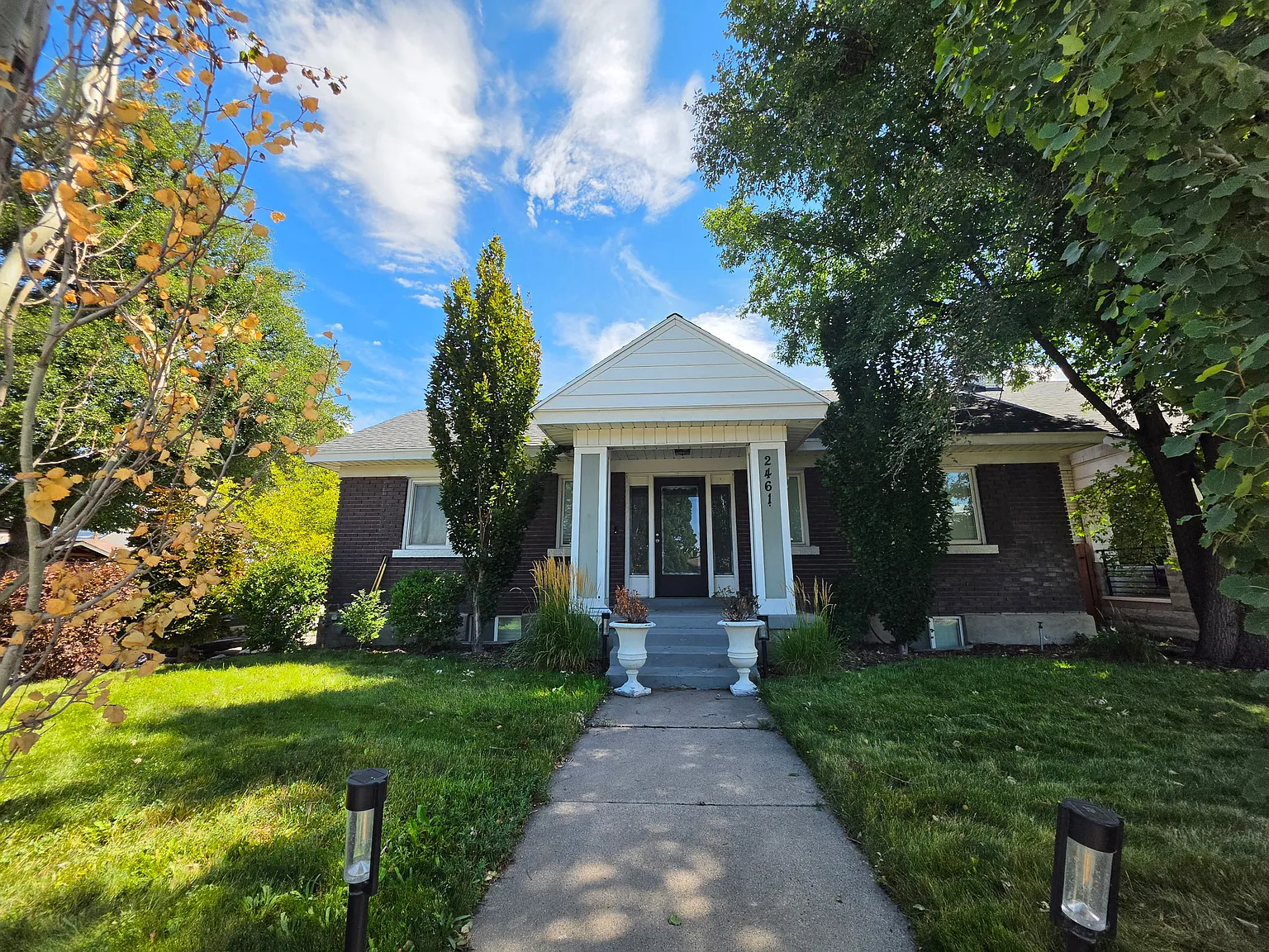 4 bed, 3.5 bath, 2801 sqft, $3,995 — Photo 1