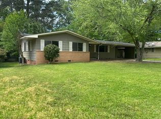 417 Pimlico Pl, Jackson, MS 39211