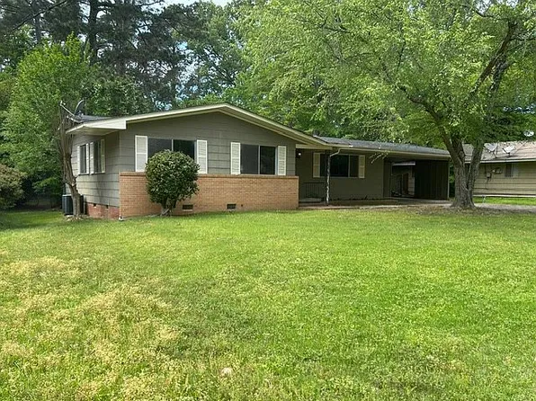 417 Pimlico Pl, Jackson, MS 39211