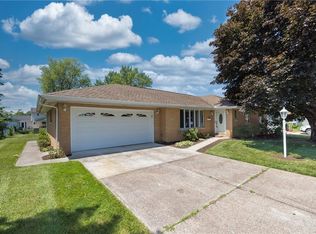 3516 Regis Dr, Erie, PA 16510