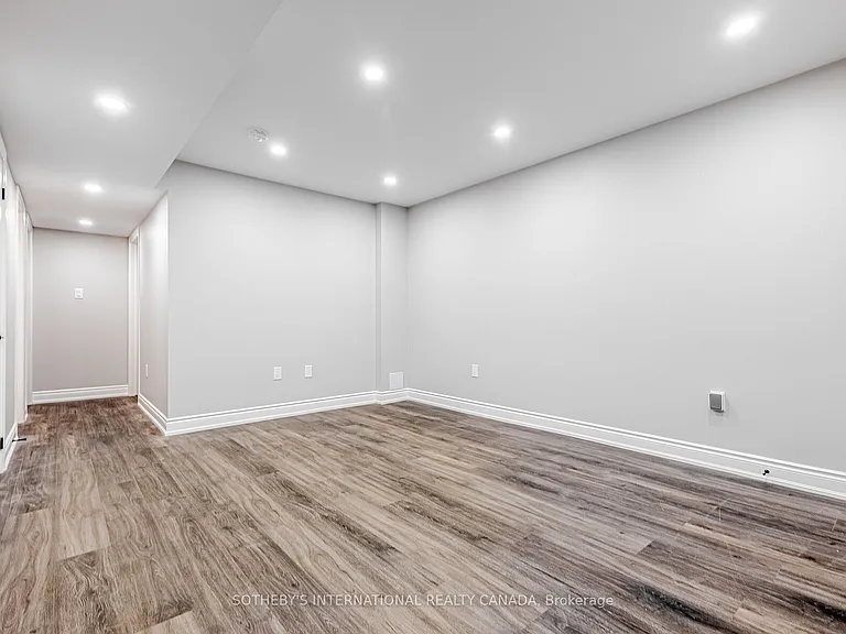 36 Quinton Rdg #UPPER — Photo 25