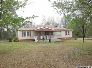 35 Center Springs Rd, Somerville, AL 35670