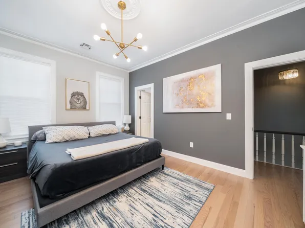 380 Princeton Avenue image 13 of 28