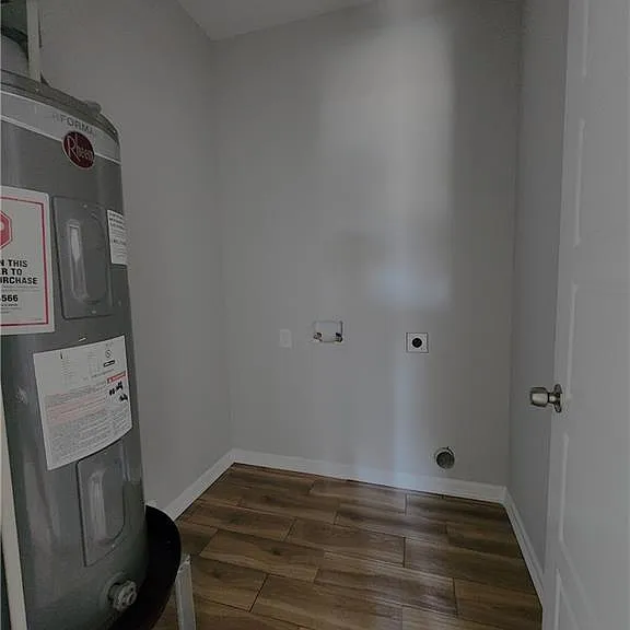 805 W Los Tesoros Dr #4 — Photo 16