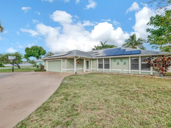 1962 NE San Carlos Calle, Jensen Beach, FL 34957