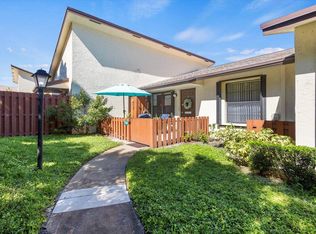 7944 SE Villa Cir, Hobe Sound, FL 33455