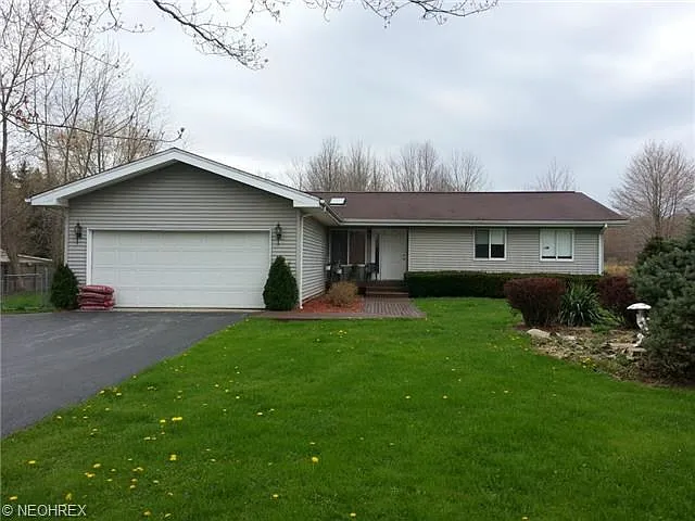 2675 Hoagland Blackstub Rd photo 1