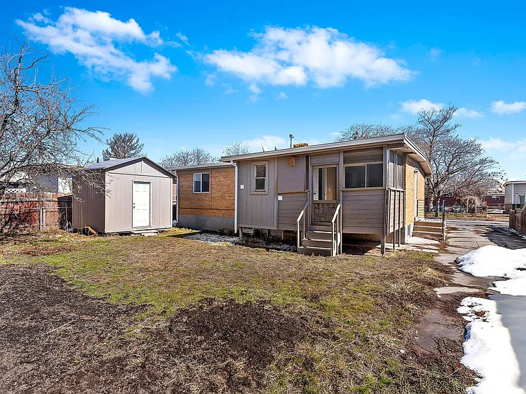 443 N Dorothea Way — Photo 25