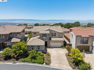 5 Stirling Way, Hayward, CA 94542