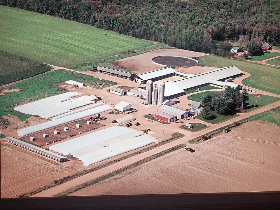 1st image of 208784 River Run Rd