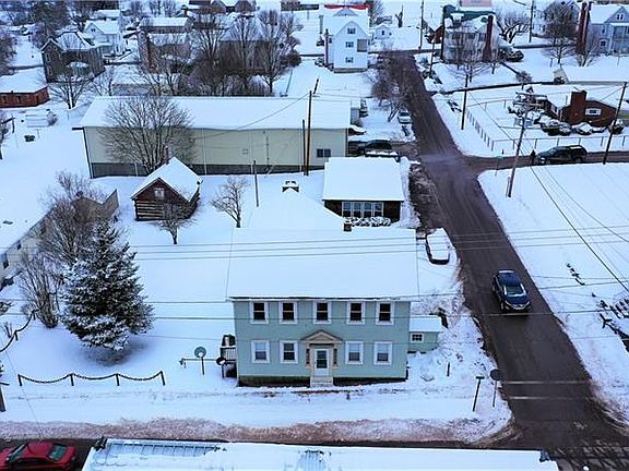 5th image of 146 Smith Ave