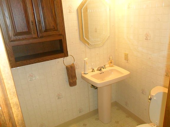 1st Floor Powder Room