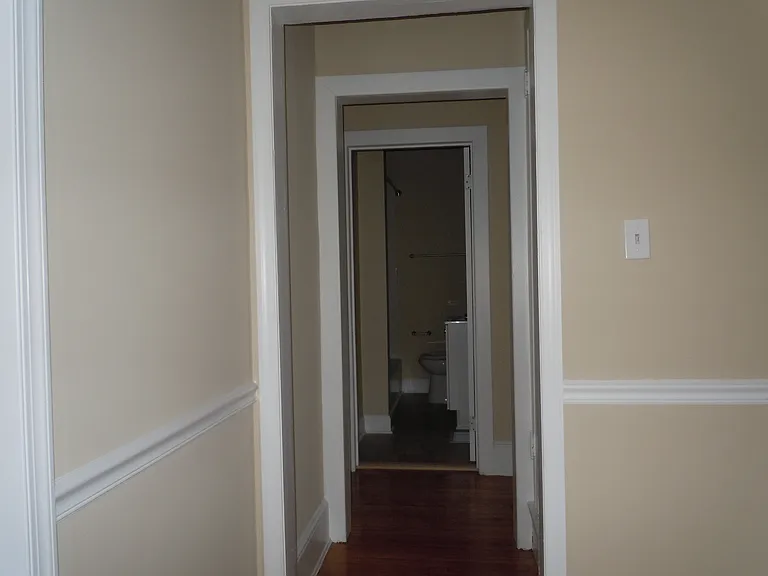 207 W Champlain Ave — Photo 2