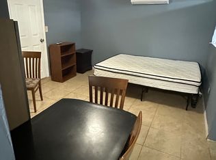 1041 NW 196th St, Miami Gardens, FL 33169