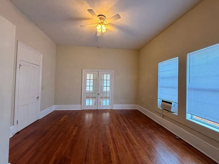 1300 N Broad St NE — Photo 37