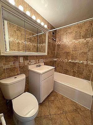 3rd image of 67-00 192nd St #2004