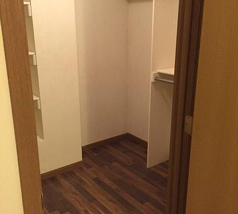 Walk-in closet
