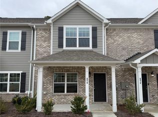 6410 Olmadison Pl, Atlanta, GA 30349