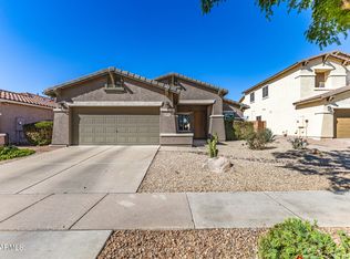 860 E LA COSTA Place, Chandler, AZ 85249